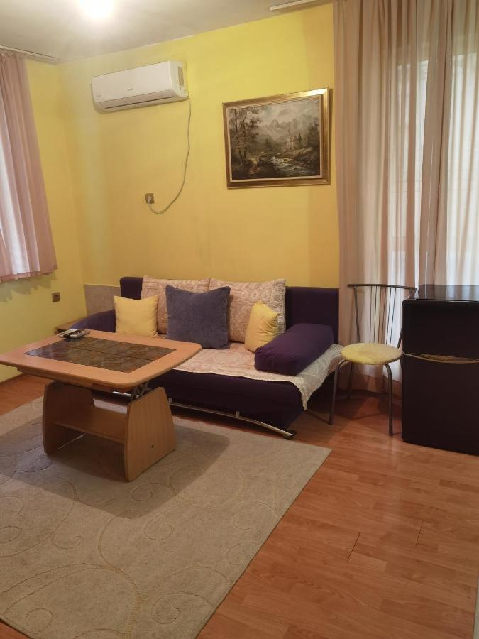 Гарсониера Ул"Света Троица" 174 Stara Zagora Exterior photo